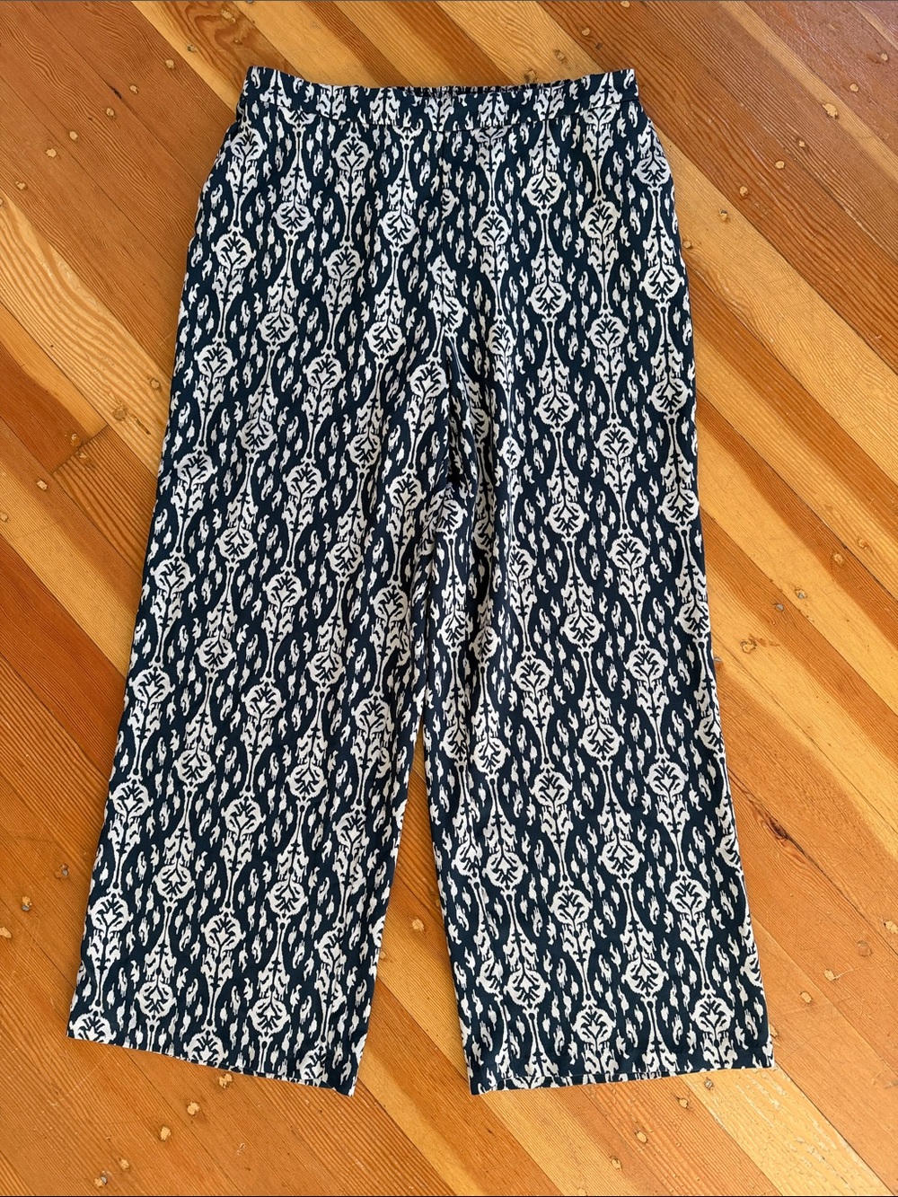 T. Tahari Navy Blue Patterned Pull On Wide Leg Pants Large